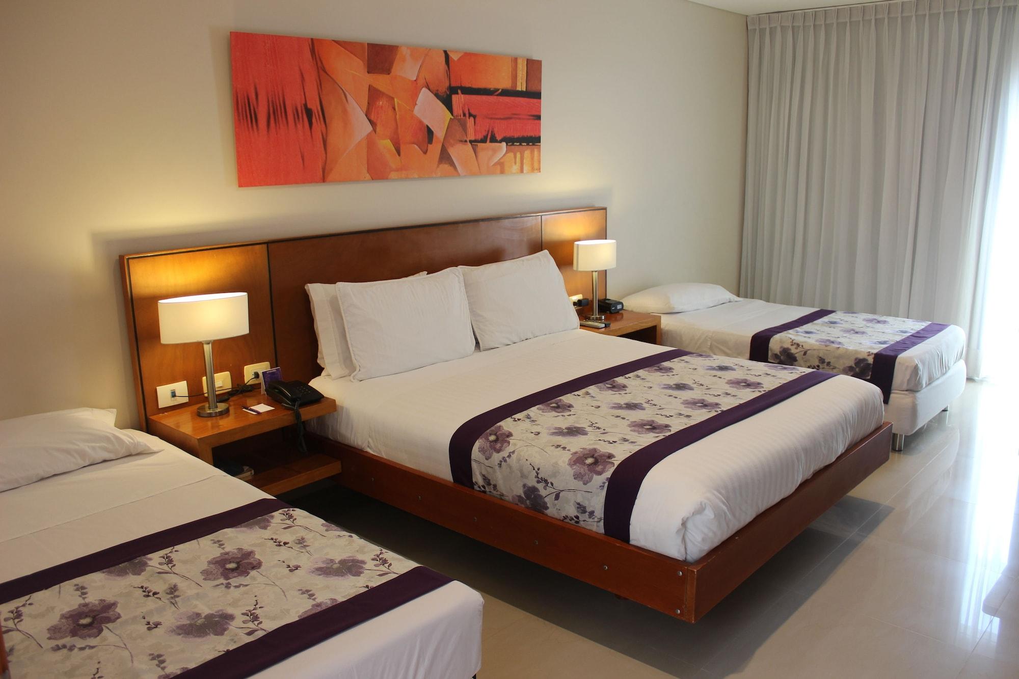 Hotel Atrium Plaza บาร์รังกีญา ภายนอก รูปภาพ