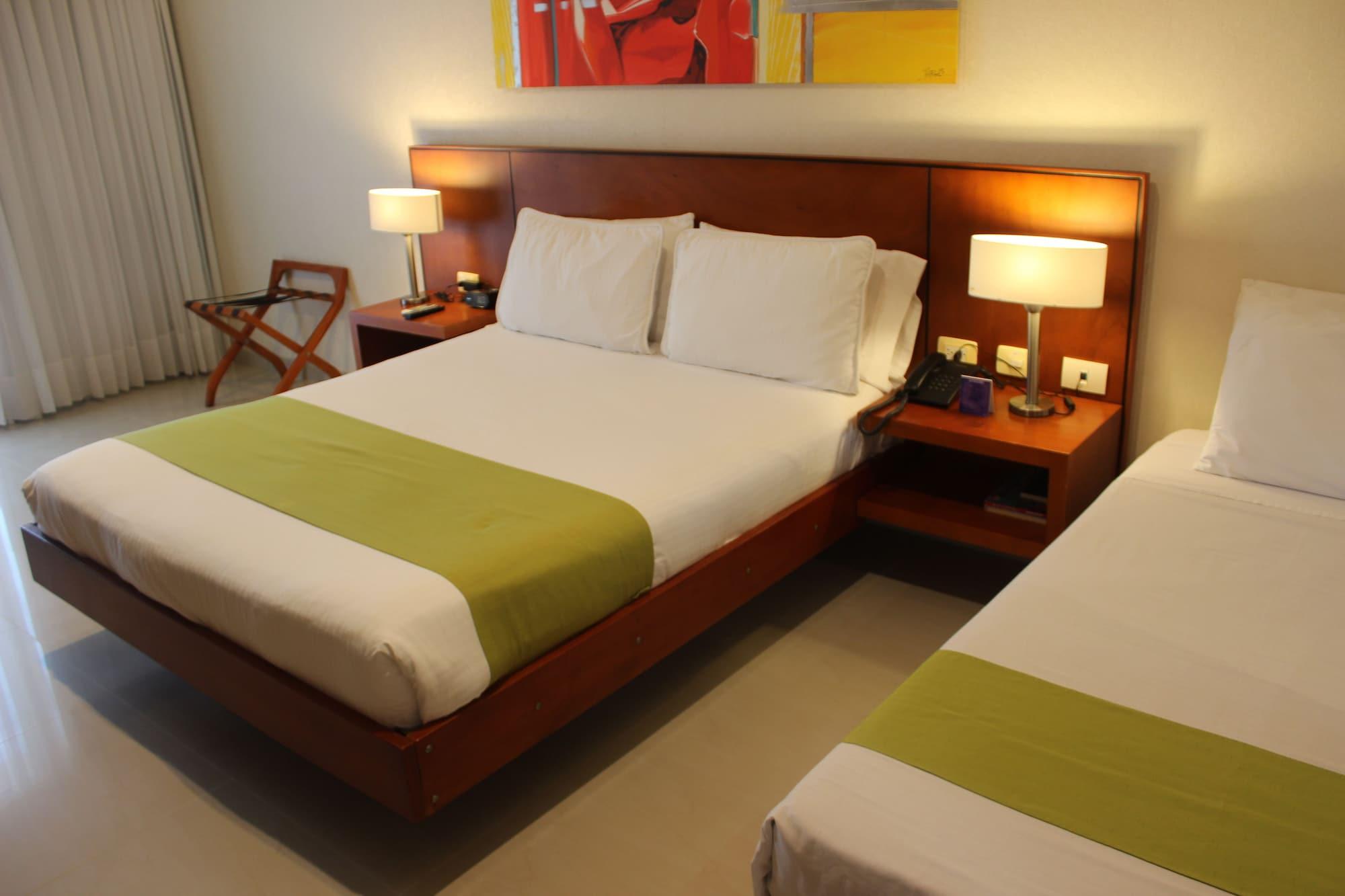 Hotel Atrium Plaza บาร์รังกีญา ภายนอก รูปภาพ