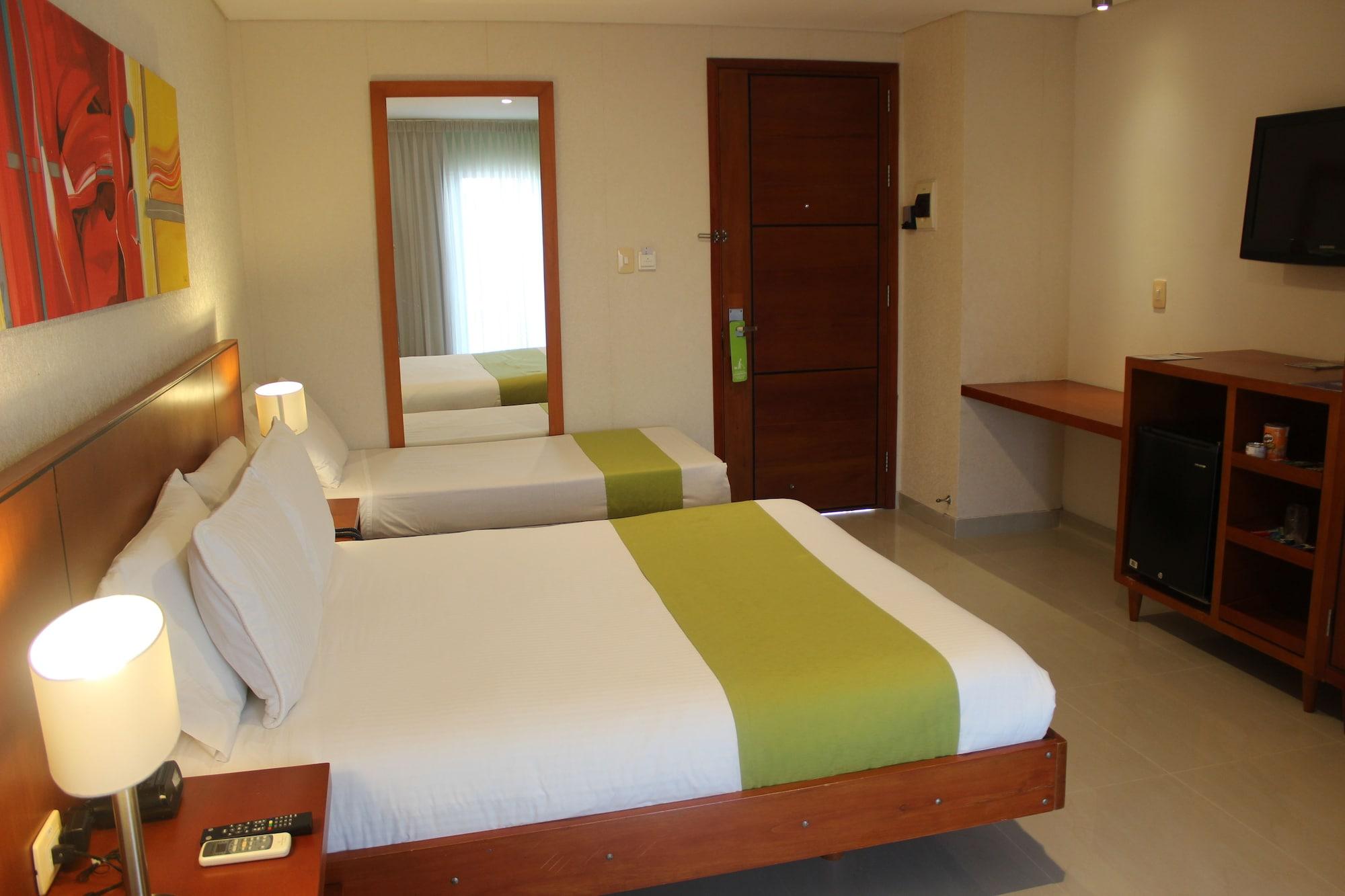 Hotel Atrium Plaza บาร์รังกีญา ภายนอก รูปภาพ