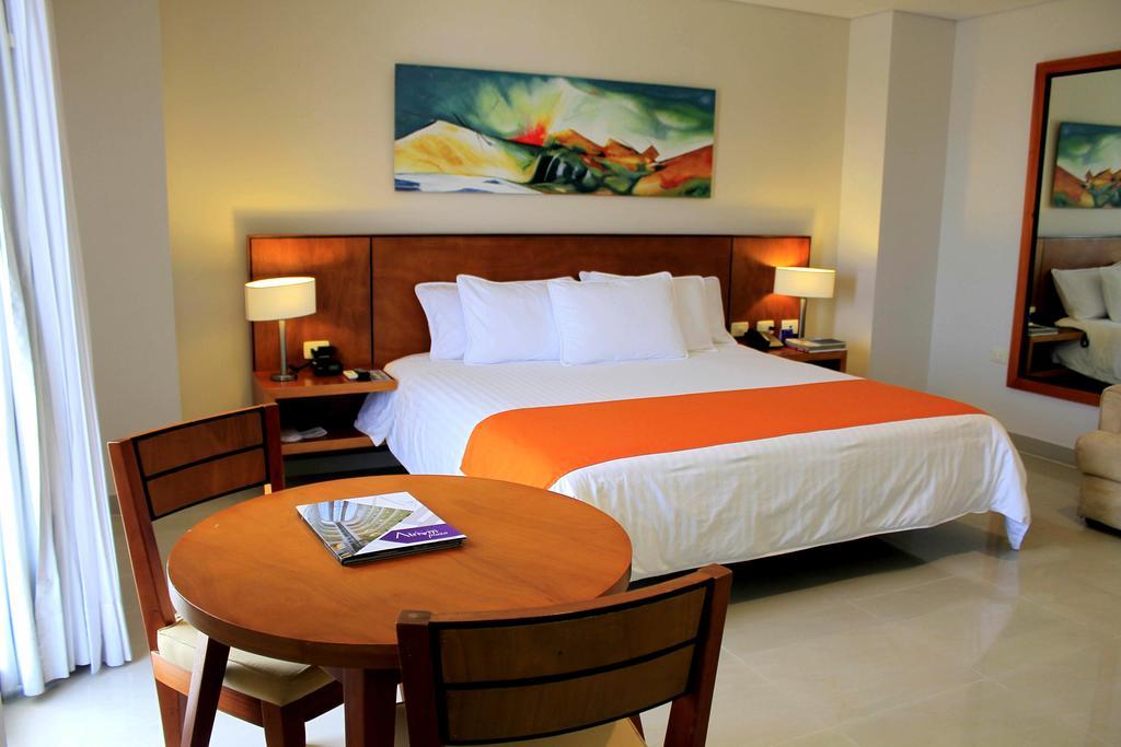 Hotel Atrium Plaza บาร์รังกีญา ภายนอก รูปภาพ