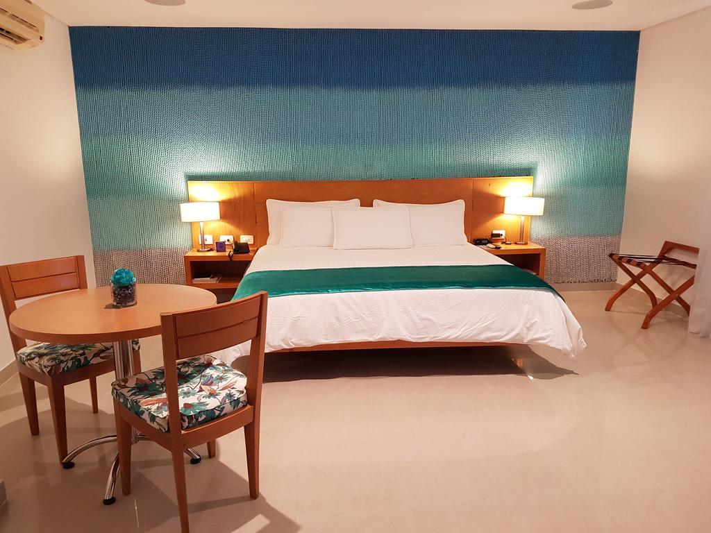 Hotel Atrium Plaza บาร์รังกีญา ภายนอก รูปภาพ
