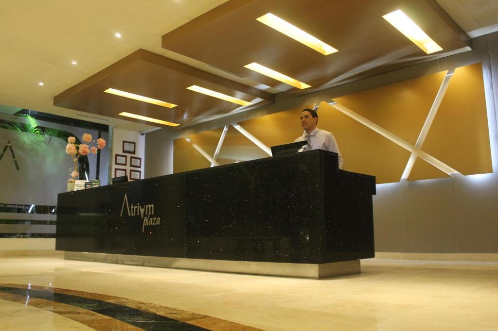 Hotel Atrium Plaza บาร์รังกีญา ภายนอก รูปภาพ