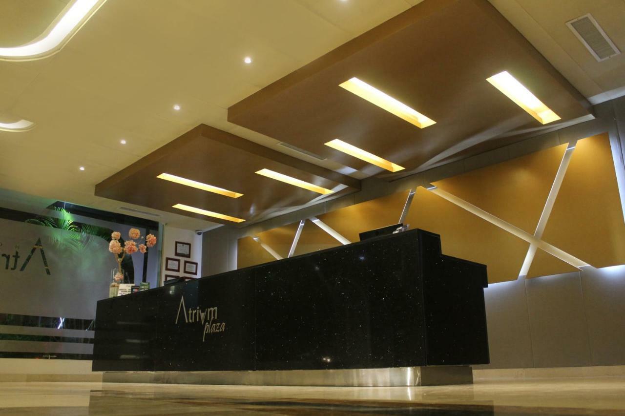 Hotel Atrium Plaza บาร์รังกีญา ภายนอก รูปภาพ